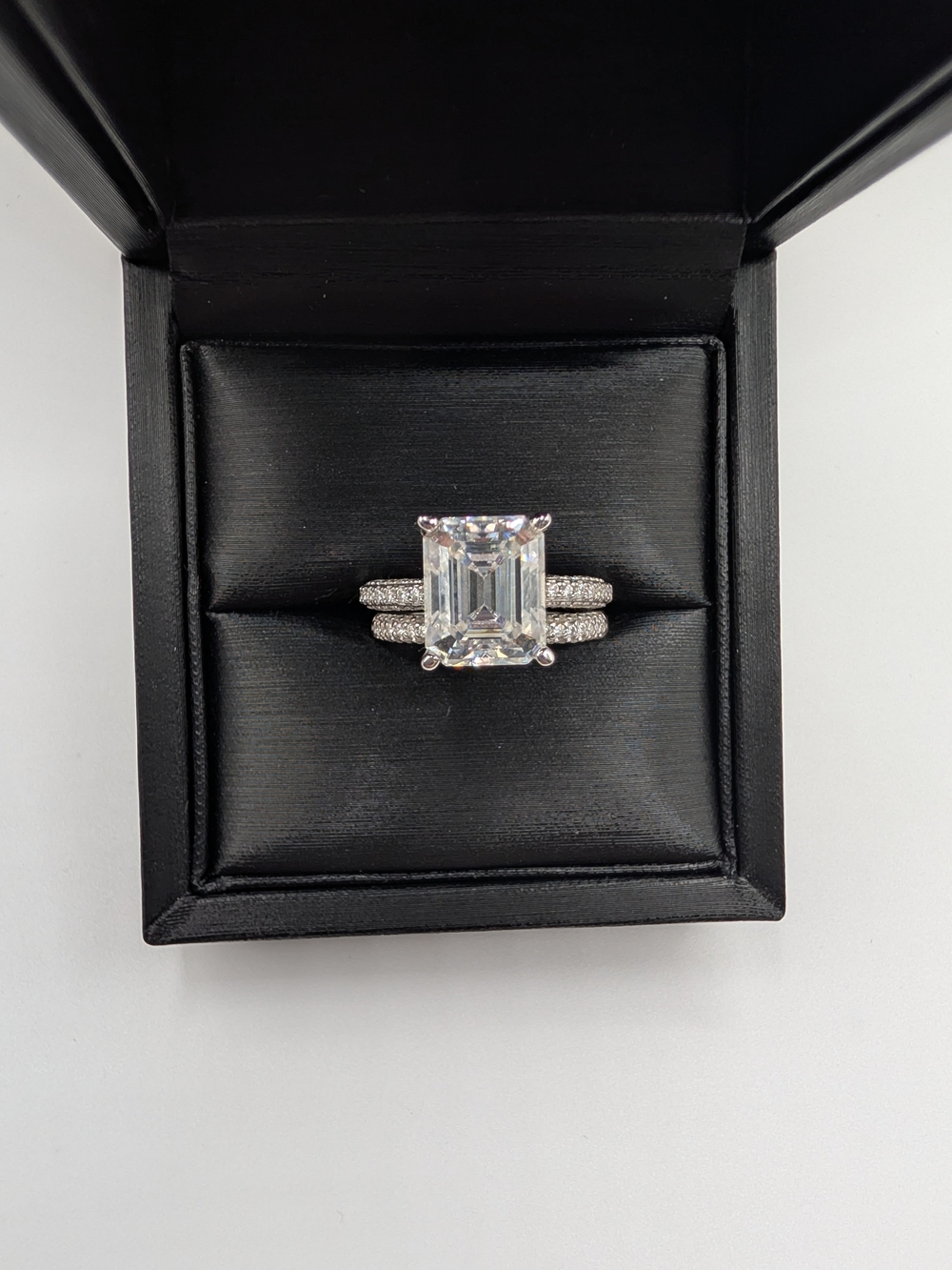 NWOT Joseph the Jeweler 6ct Emerald Cut Moissanite Ring Set 925 Silver Sz 8
